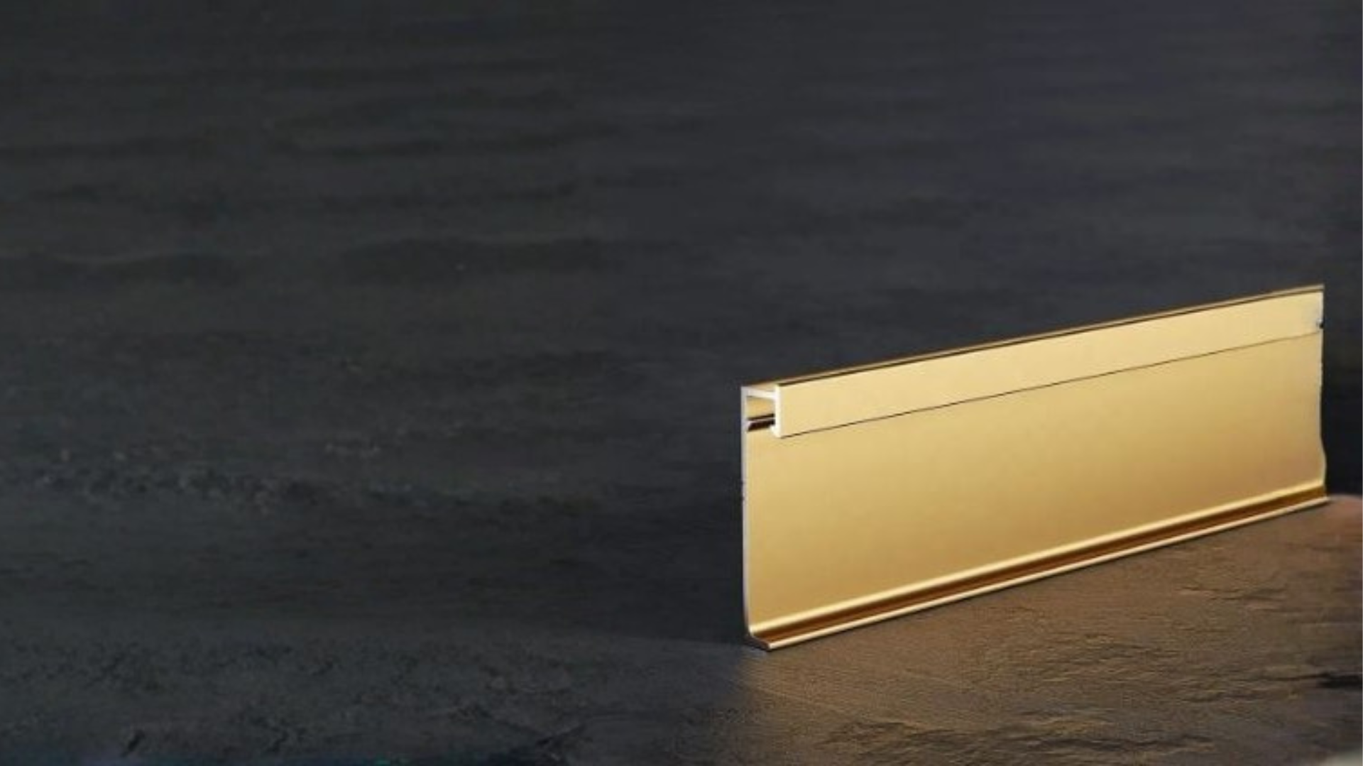 Aluminum Alloy Skirting : Gold & Black