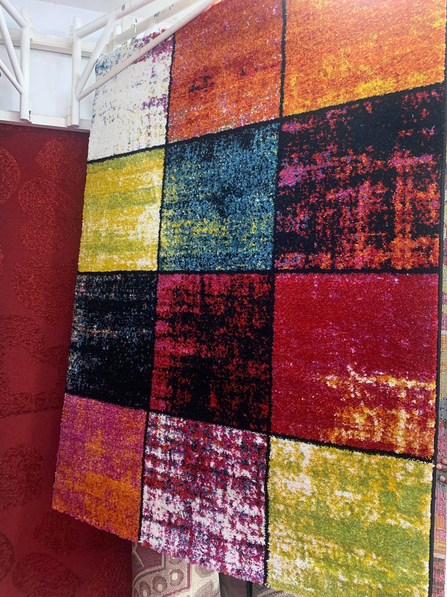 Area Rugs - Bonita Black/b Red (Black) Rg-Ua B884A